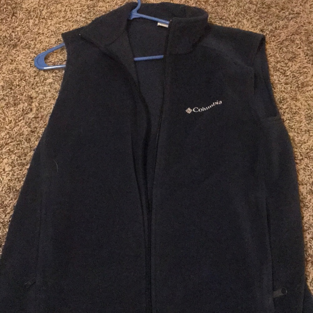 Columbia vest